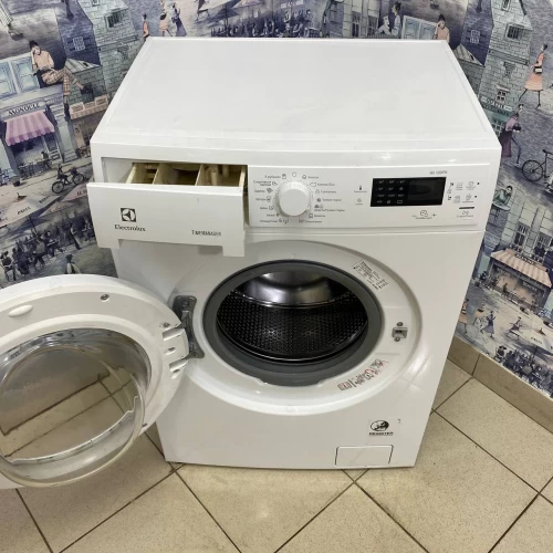 Electrolux EWS1264EDW (5)