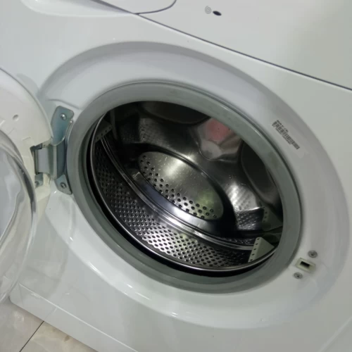 Indesit WIUN 81 (CIS) (5)