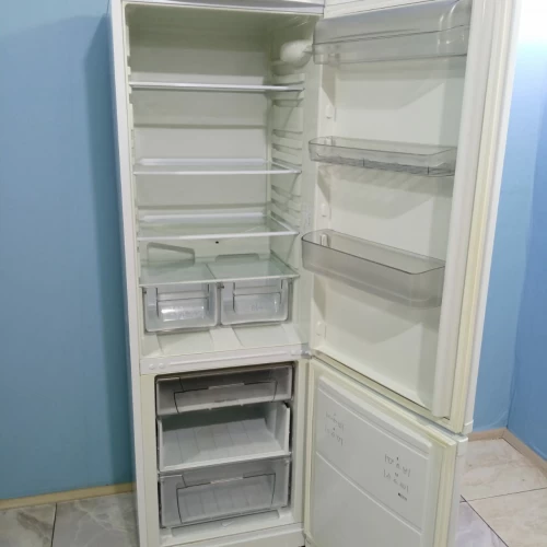 Hotpoint Ariston RMBA 2185.L.019 (5)