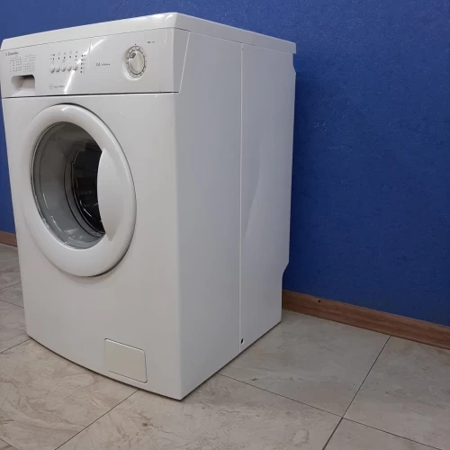 Electrolux EWF 1005 (3)