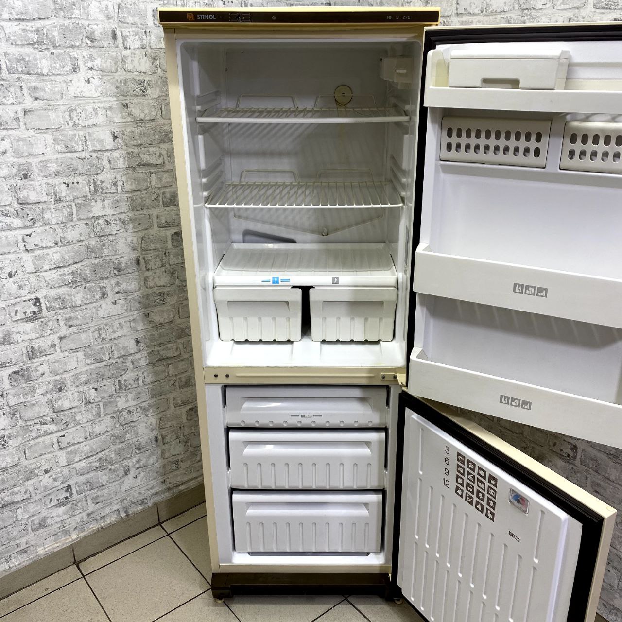 Stinol RF S 275 (5)