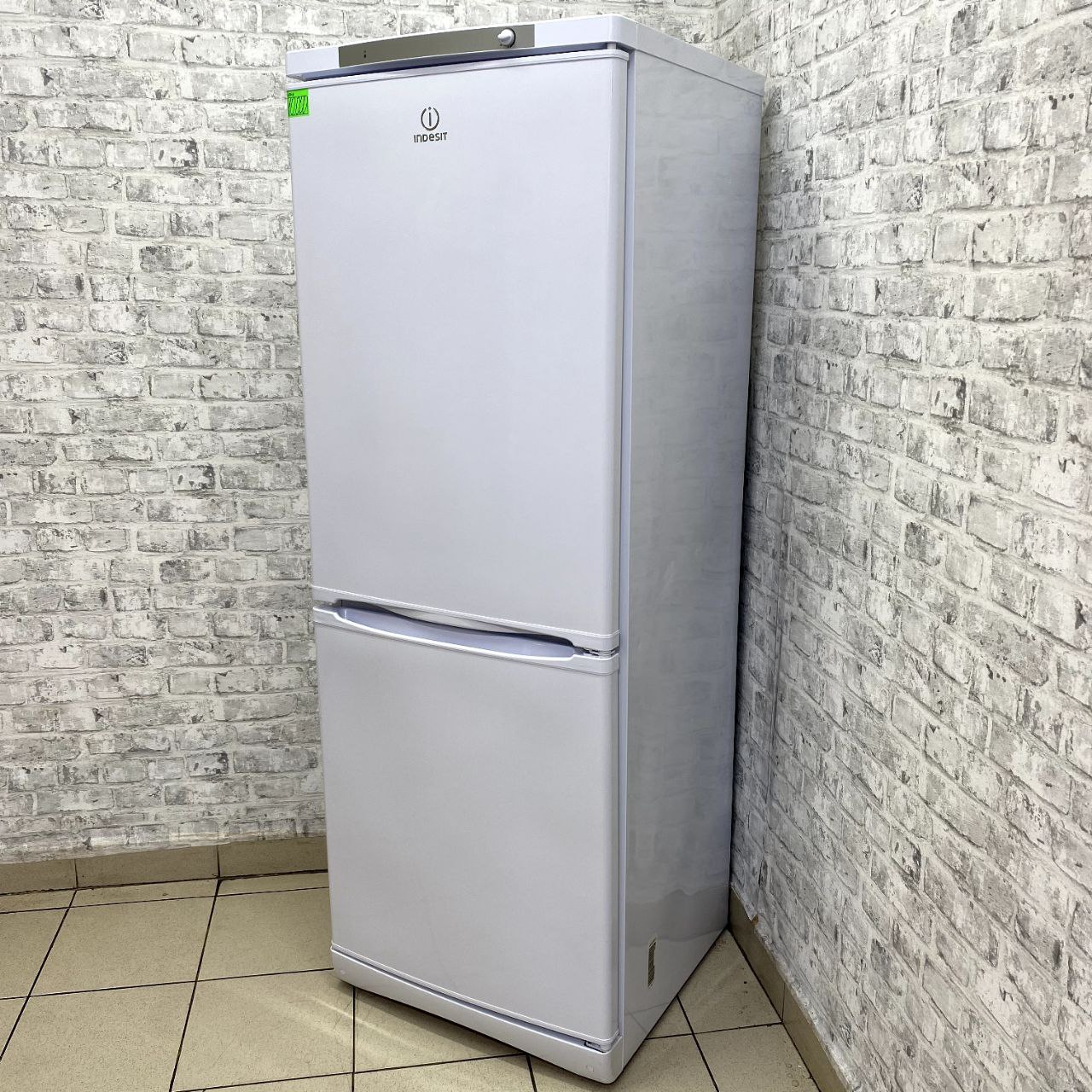 Indesit SB167.027 (3)