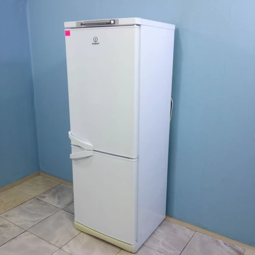 Indesit SB167.027 (2)