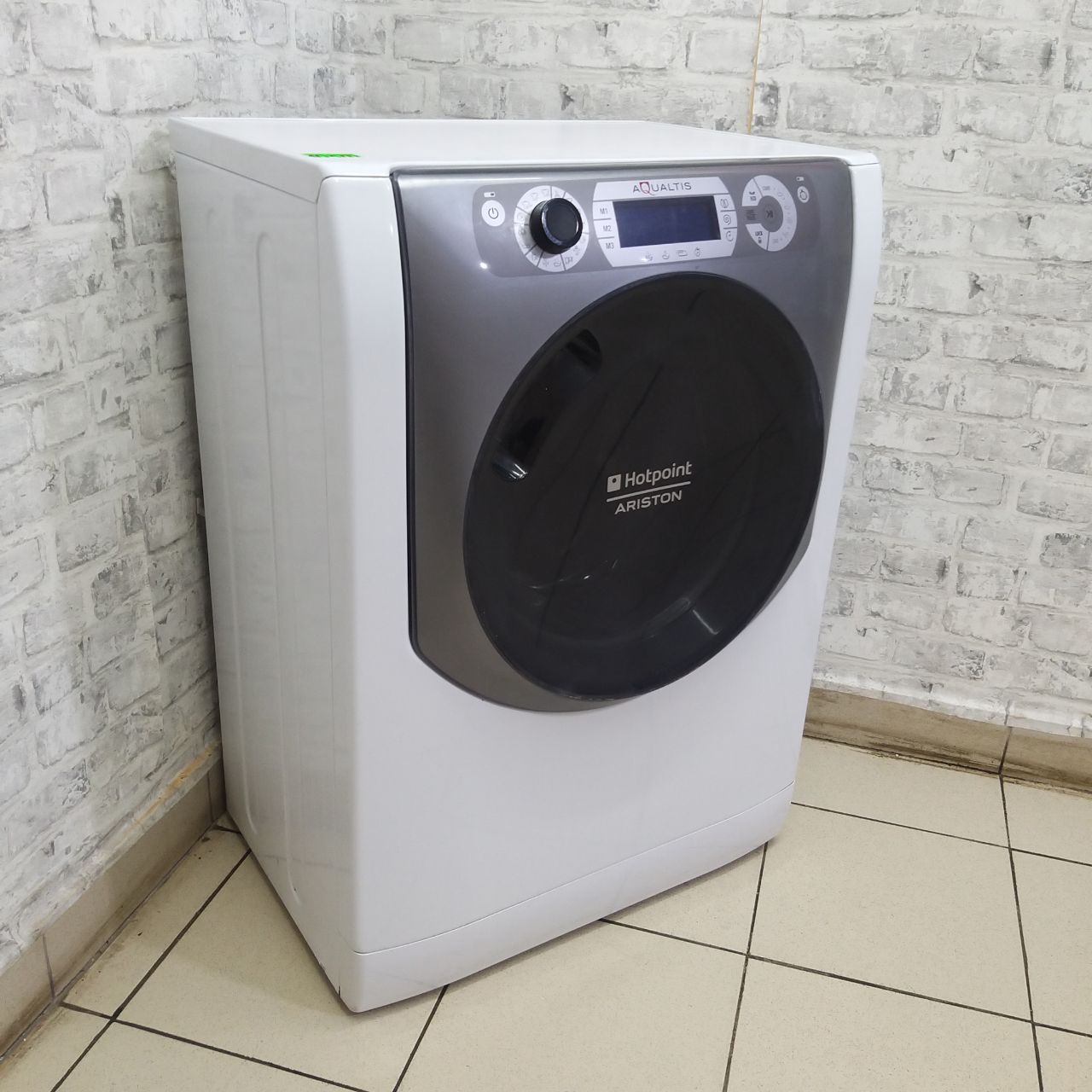 Hotpoint-Ariston AQS1D 09 (2)