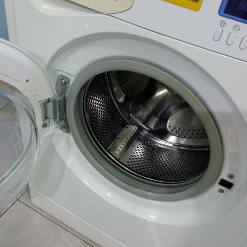 Indesit WISE 10 (5)