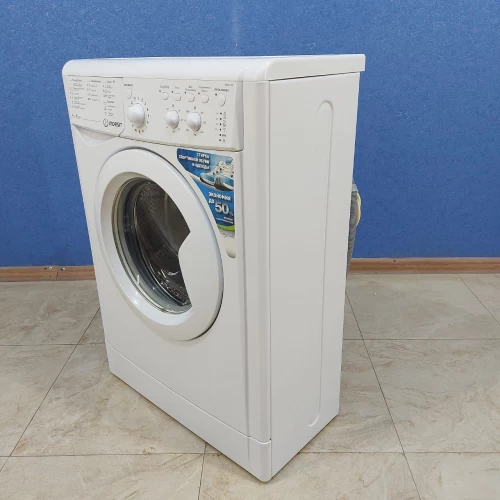 INDESIT IWUC 3105(CIS) (3)