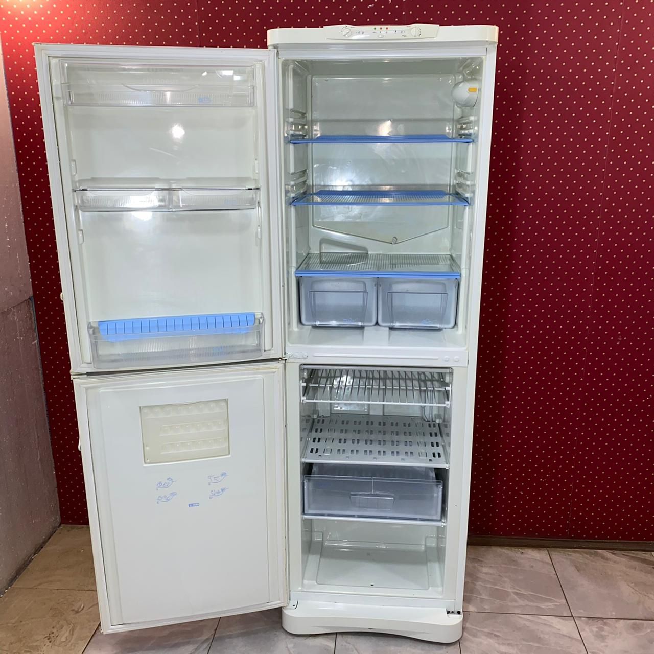 Indesit С236G. 016 (4)