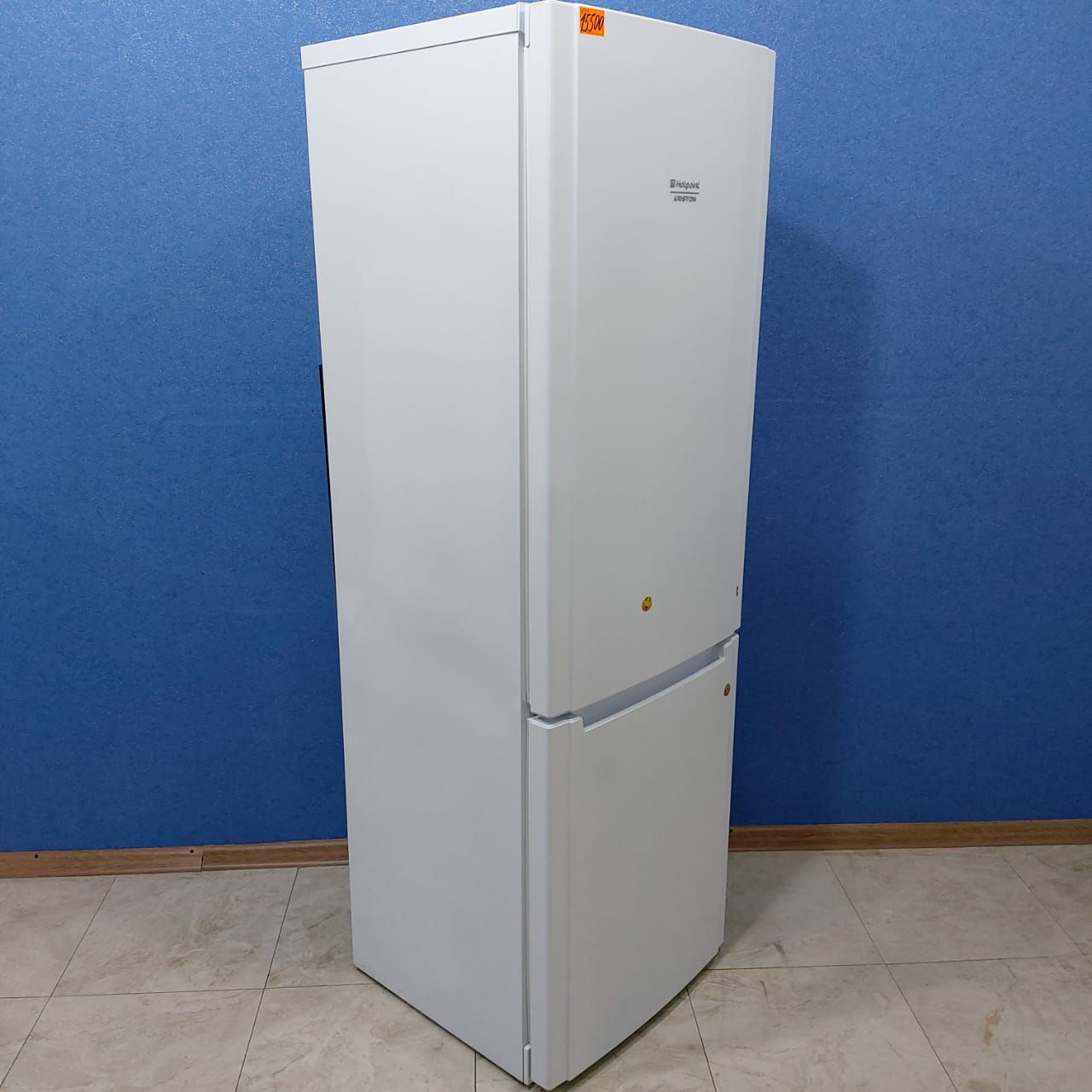 Hotpoint Ariston HBM1181.4F (3)