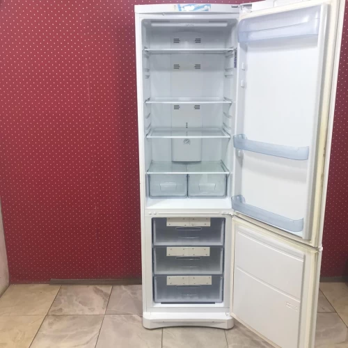 Indesit B20FNF.025 (4)