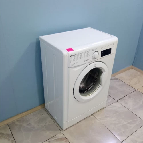 Indesit IWSD 5085 (3)