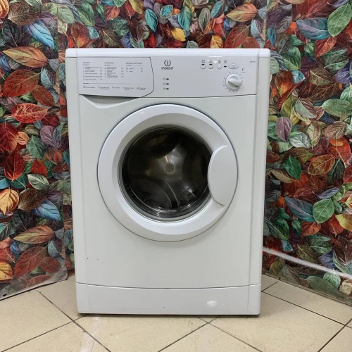 INDESIT WIUN 81 (CSl)