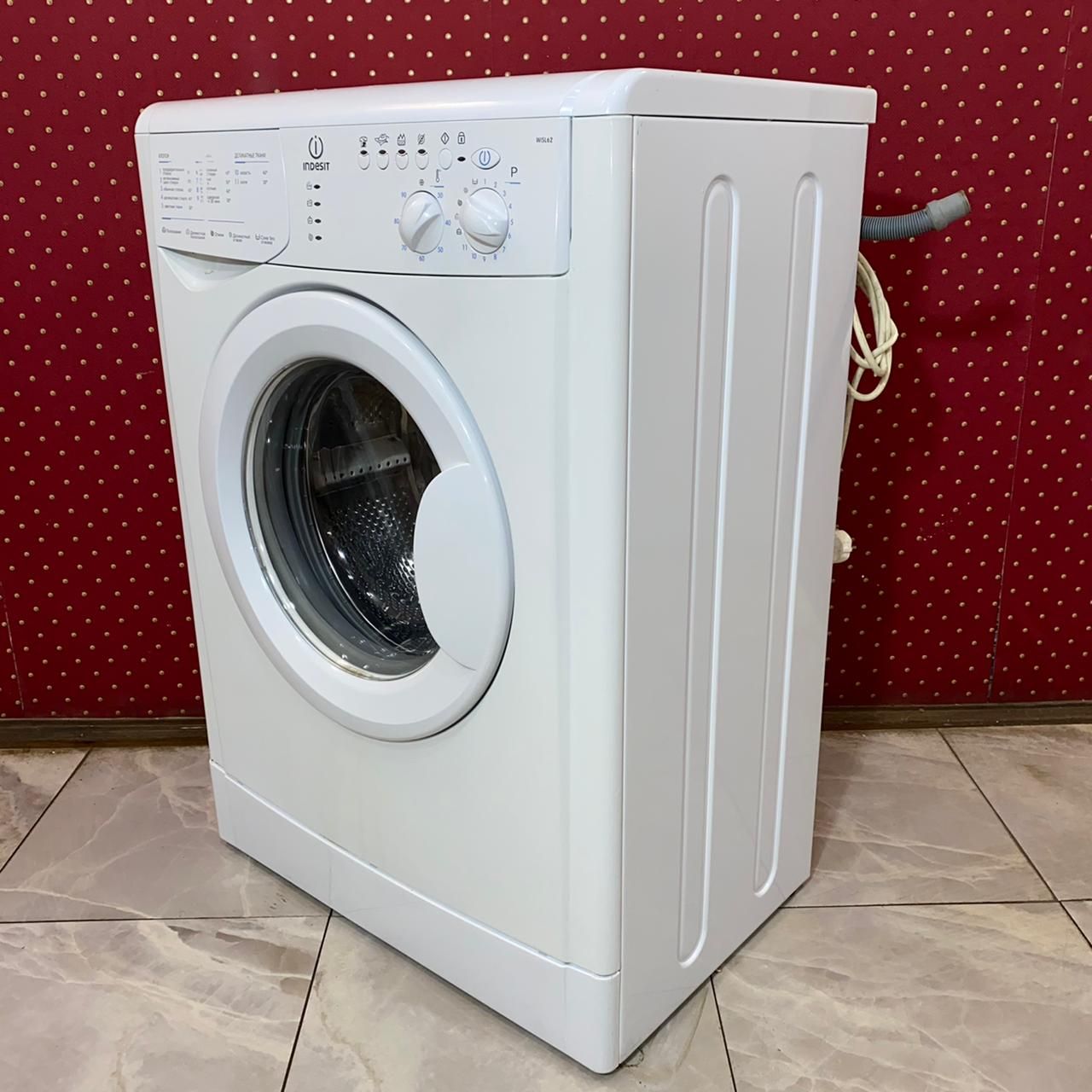 Indesit  WISL 62  (3)