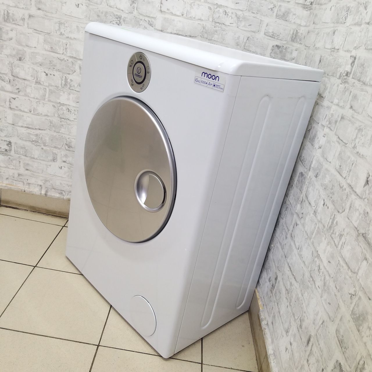 Indesit SISL 106 EU (2)