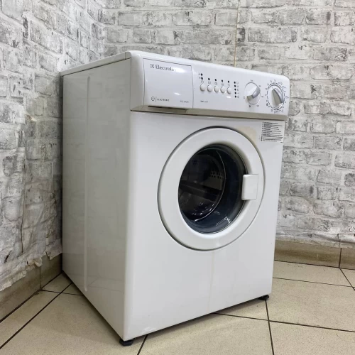 Electrolux. EWC1350 (3)