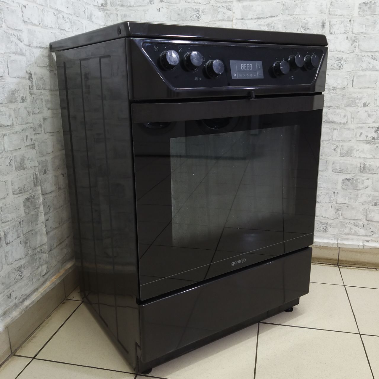 Плита электрическая стеклокерамическая  Gorenje  EC 67346DBR (2)