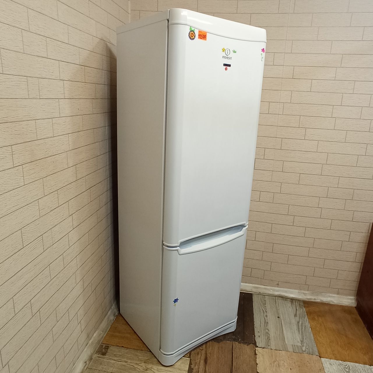 Indesit B18FNF25 (3)