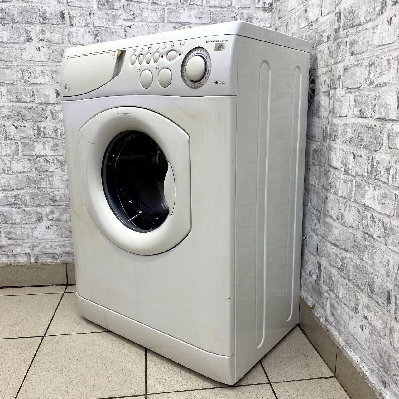 Ariston ALS 109 X EU  (2)