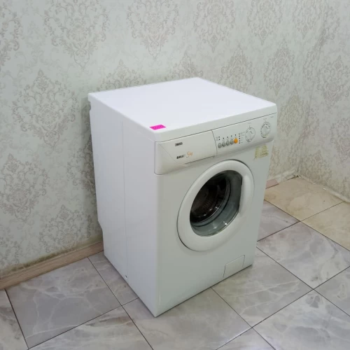 Zanussi FE1002 (3)