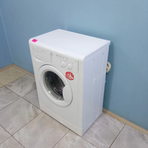 Indesit WISL 92 (2)