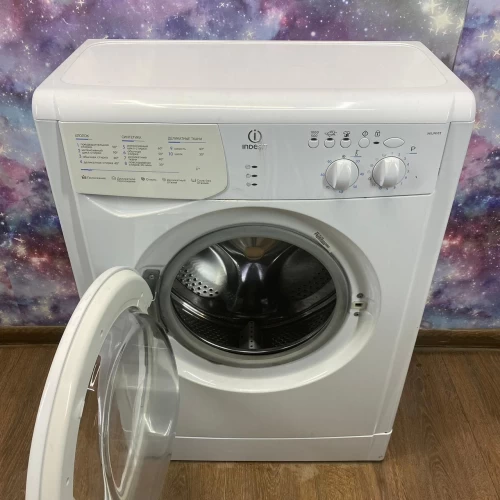 INDESIT WIUN 102 (CSI) (4)