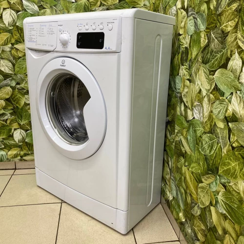 Indesit IWUE 4105 (CIS) (3)