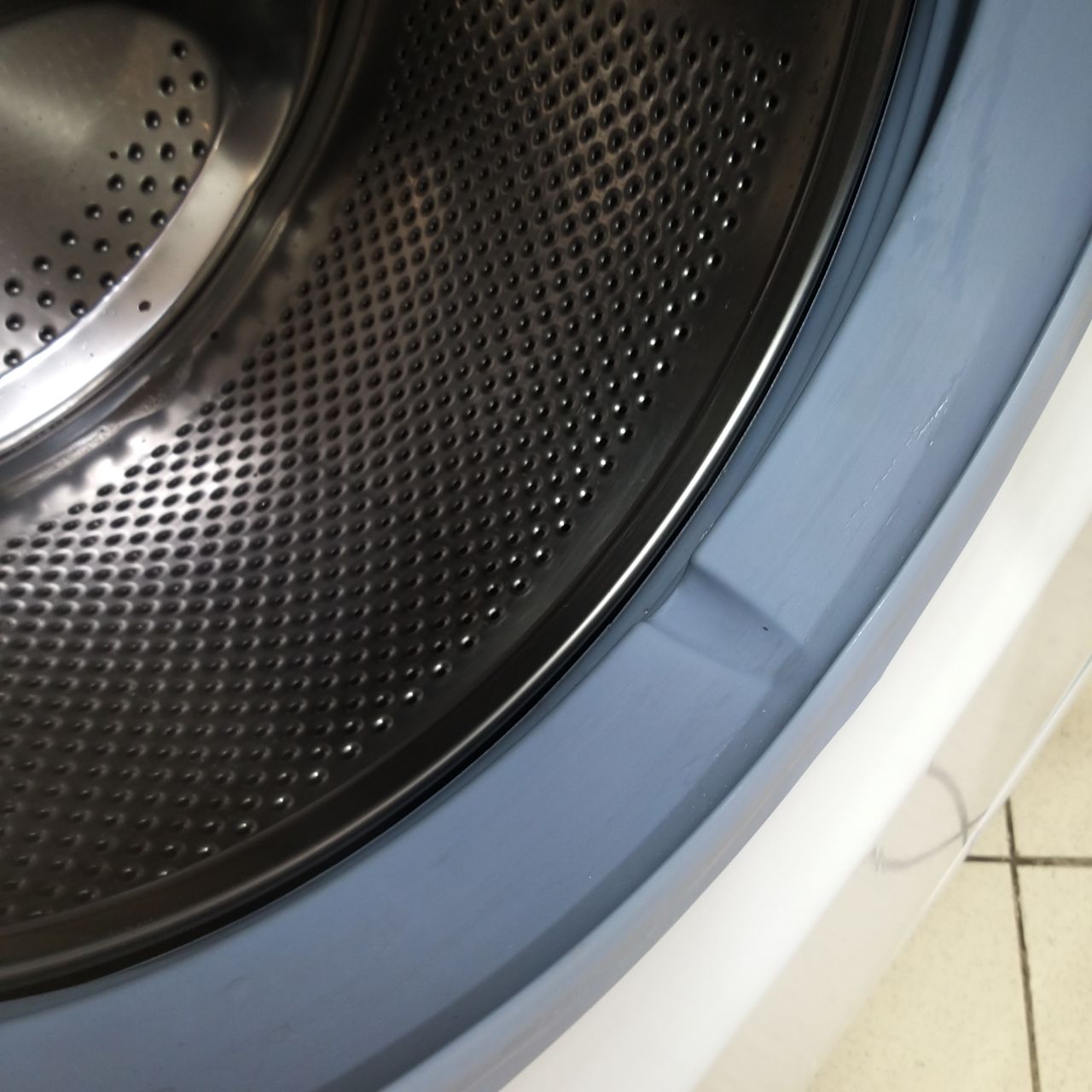 Hotpoint Ariston AQ7F 09 U (5)