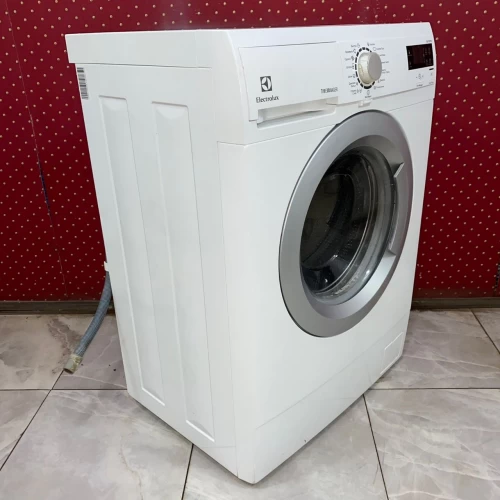 Electrolux EWF1266EDU (3)