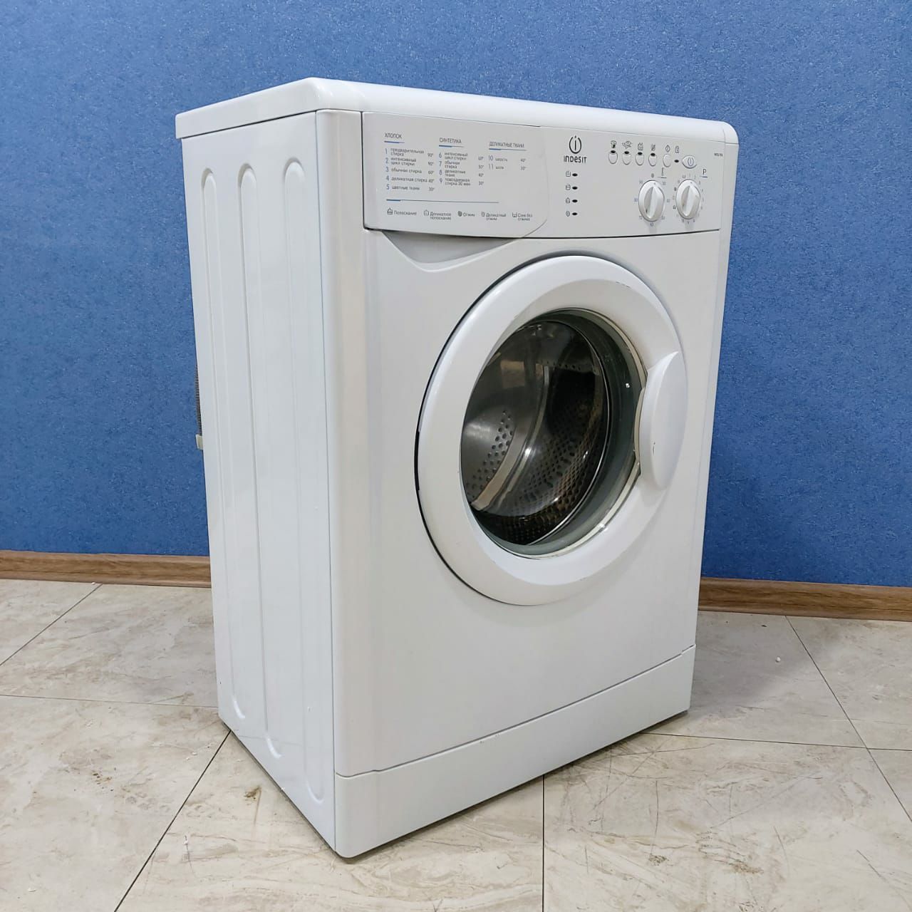Indesit WISL 103 (CIS) (3)