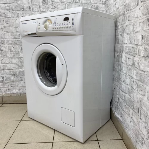 Electrolux EWS 1046 (3)