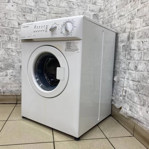 Electrolux. EWC1350 (2)