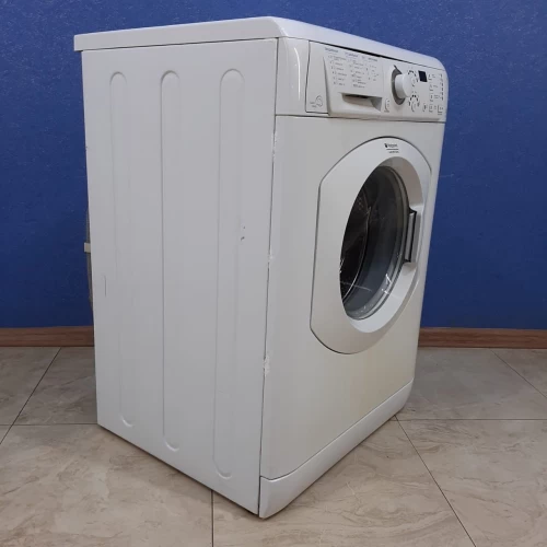 Hotpoint Ariston AVC 6105 (2)