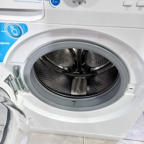 Indesit BWSA 71052 L B (5)