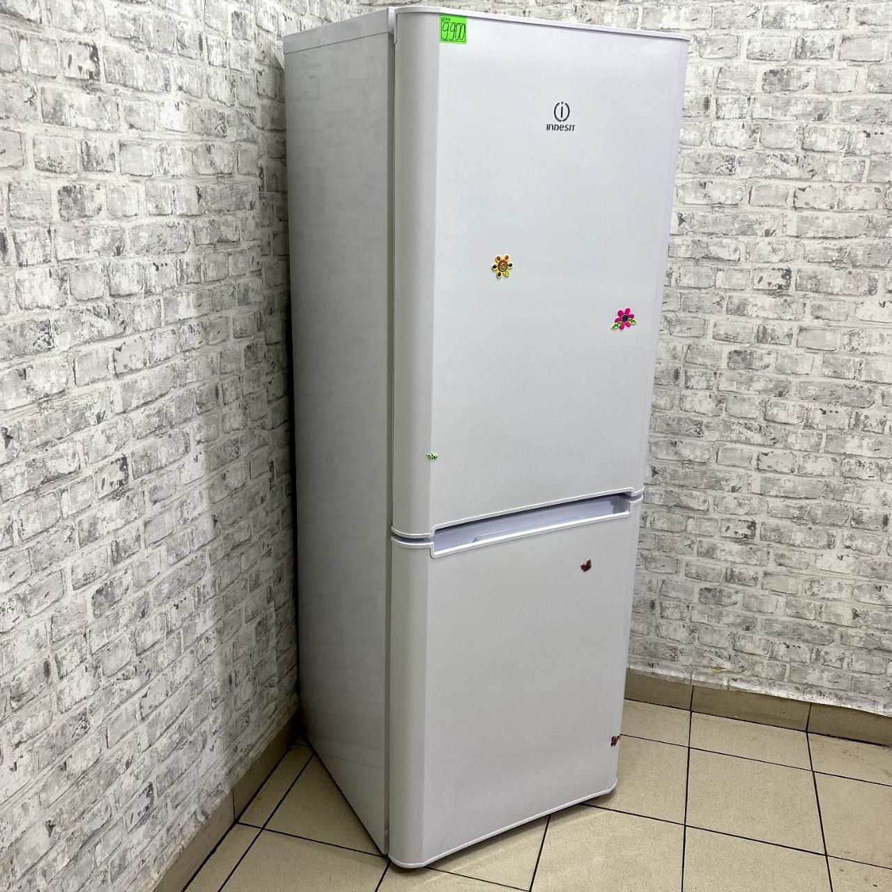 Indesit IB160R (2)