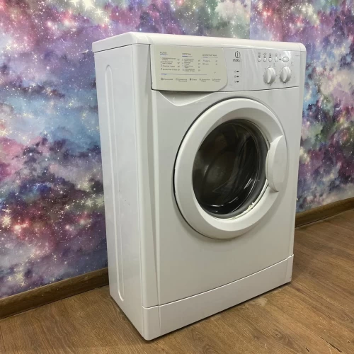 INDESIT WIUN 102 (CSI) (2)