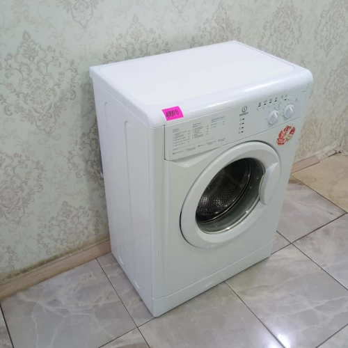 Indesit WISN 81 (3)