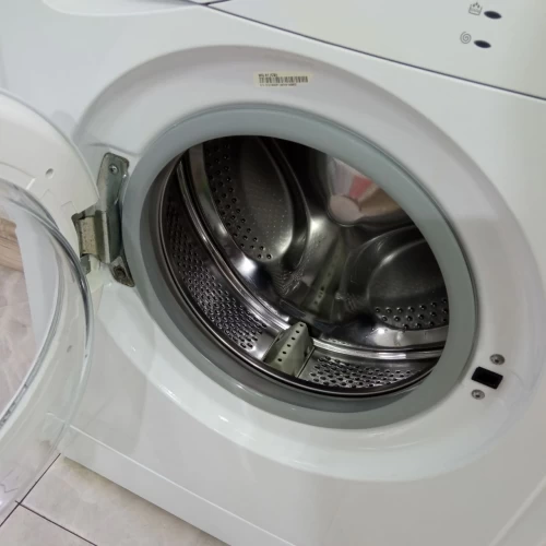 Indesit WIU 61 (CIS) (5)