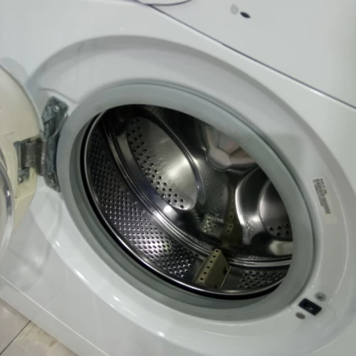 Indesit  WIUN 8 1 (5)