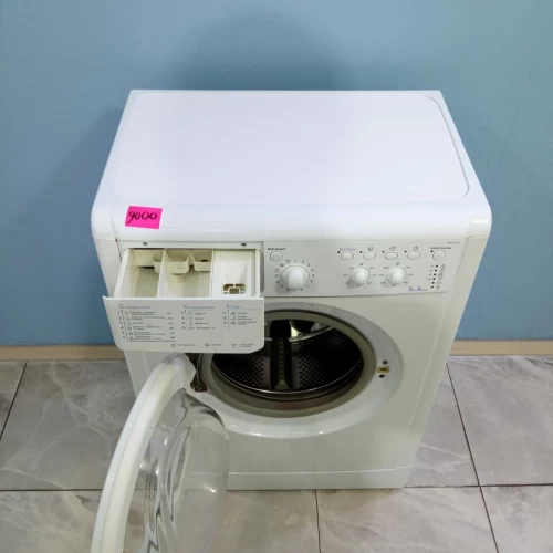 Indesit WISL 82 (4)