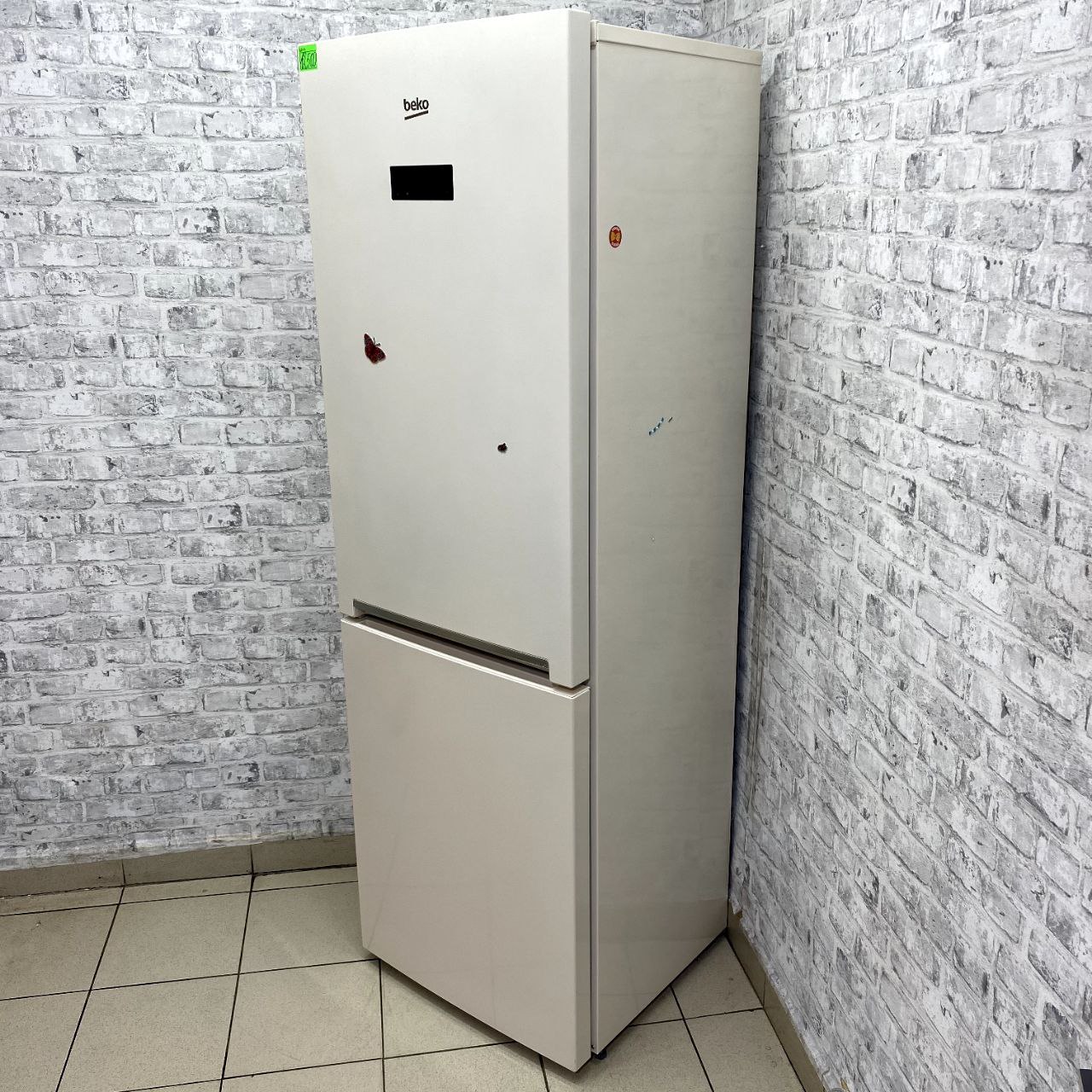 BEKO RCNK321E20B (3)