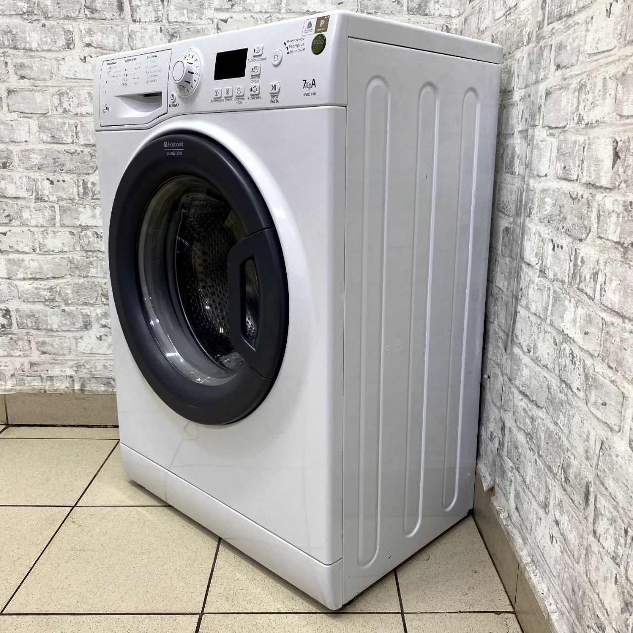 Hotpoint Ariston WMSG 7106 B (3)
