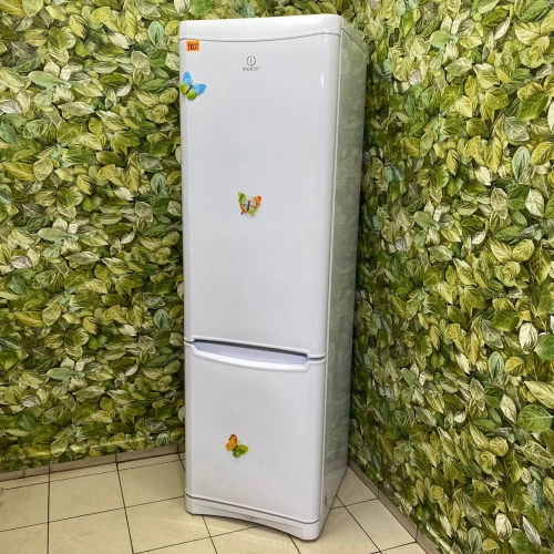 Indesit B20FNF. 025 (3)