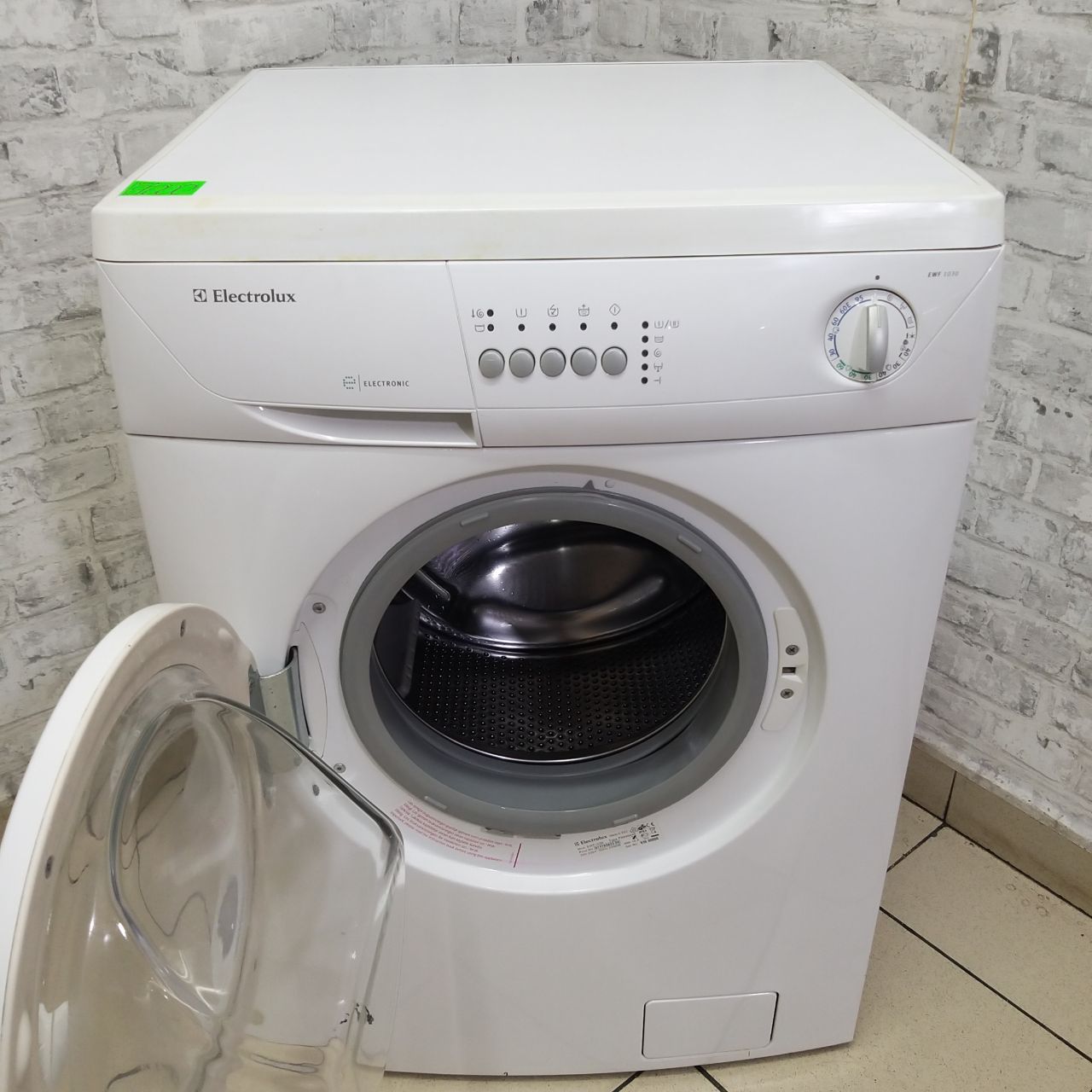 Electrolux EWF1030 (4)