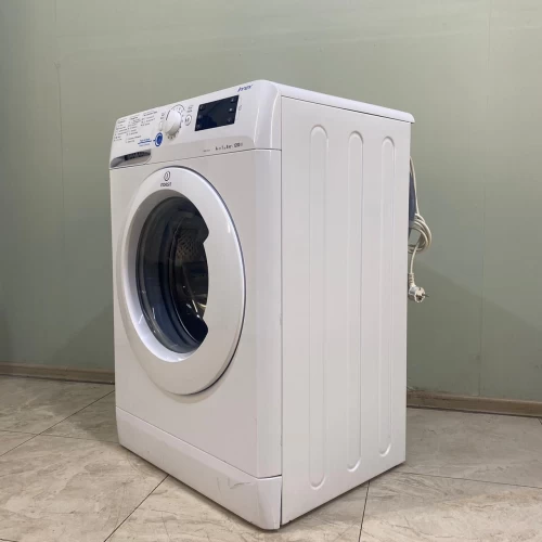 INDESIT NWSK8128L (3)