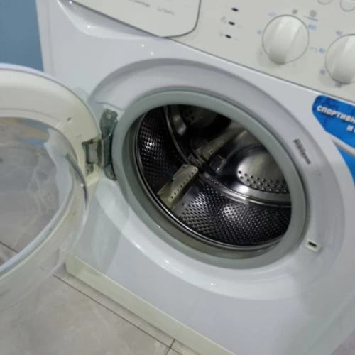 Indesit IWSB 5085 (5)