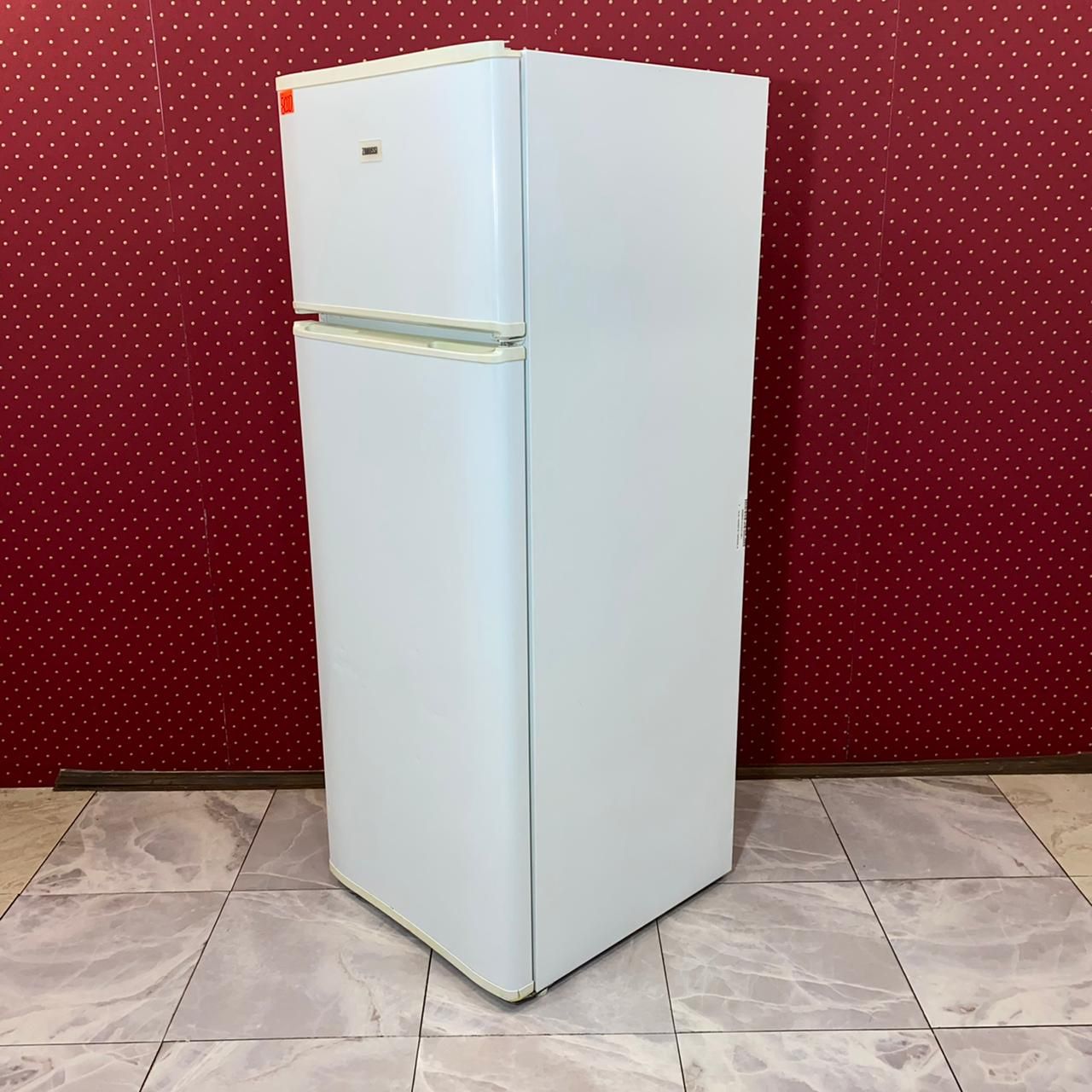 Zanussi ZRD324WO (3)