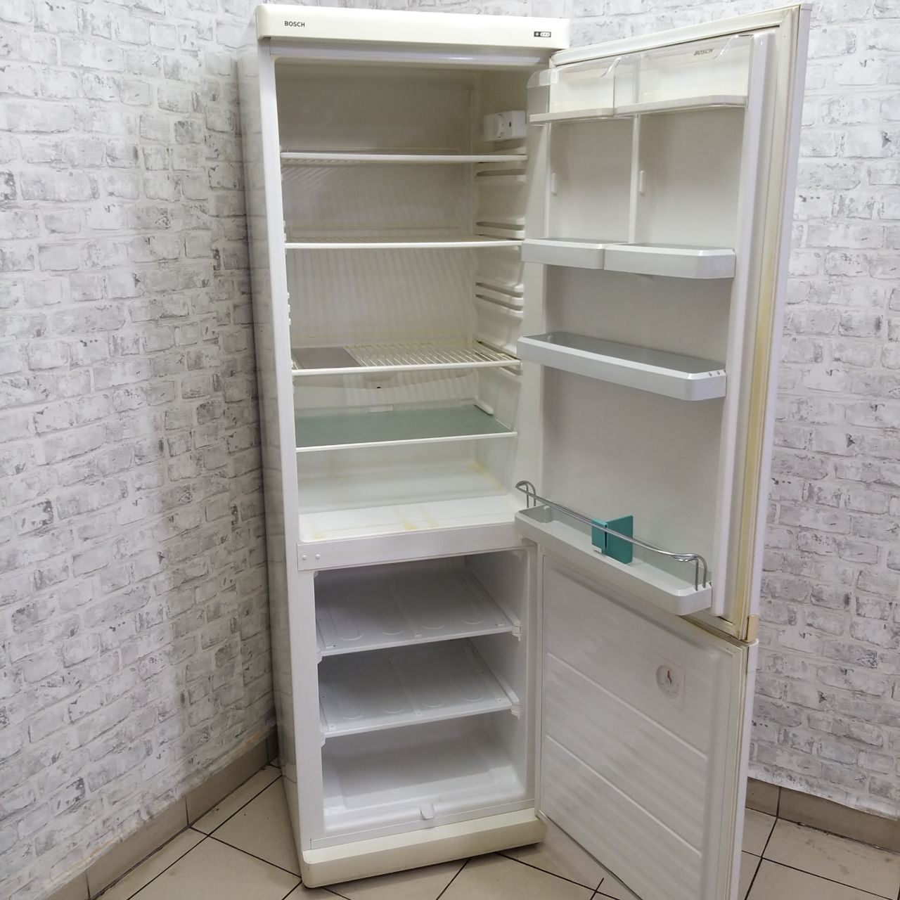 Bosch KGV3603 (4)