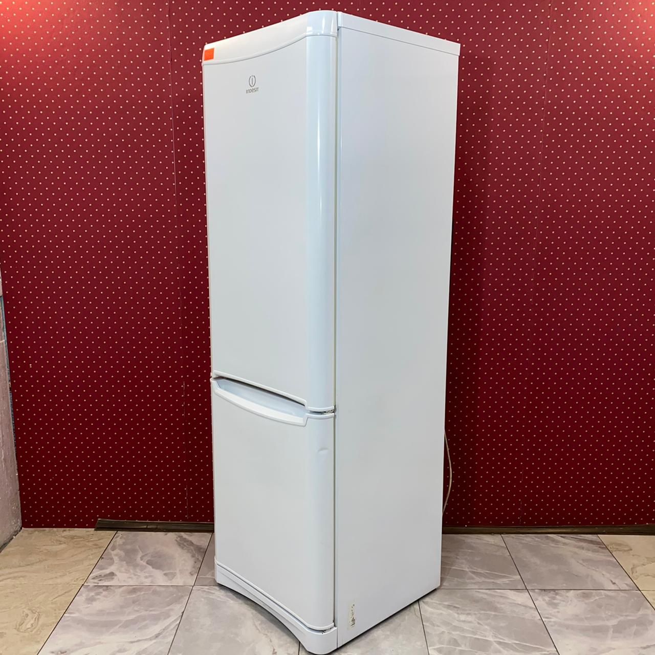Indesit B18FNF.025 (2)