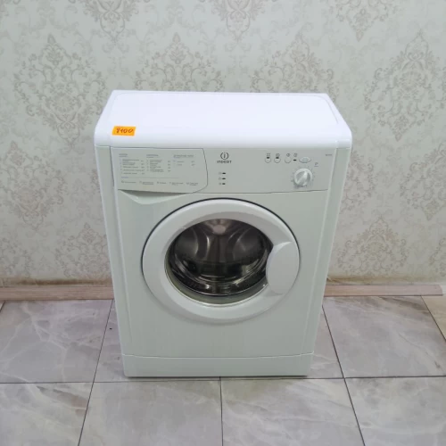 Indesit WIUE 81 (1)