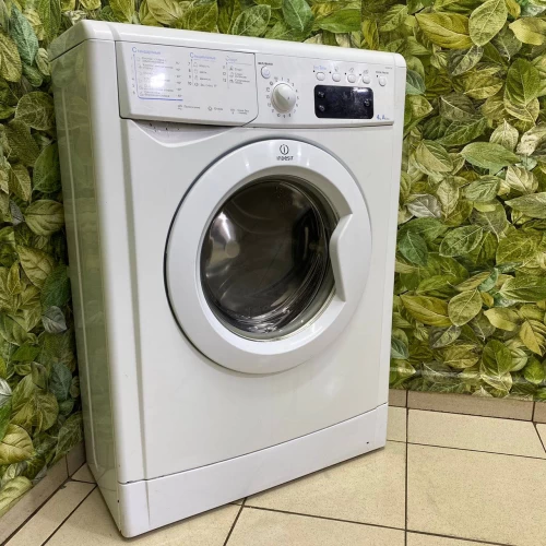 Indesit IWUE 4105 (CIS) (2)