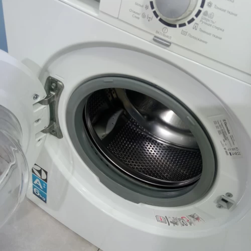 Electrolux EWS1066EEW (5)